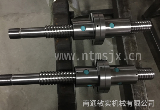 异型螺母滚珠丝杠